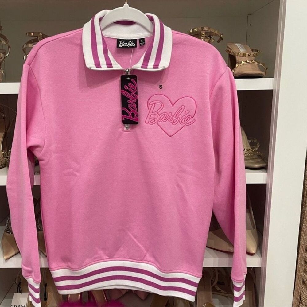 PINk BARBIE sweater white gift box Size M/L/XL - Picture 3 of 10